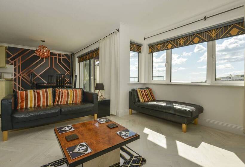 24 Burgh Island Causeway