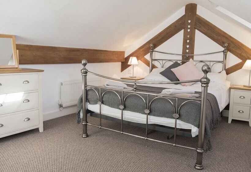 Barnfields Holiday Cottage