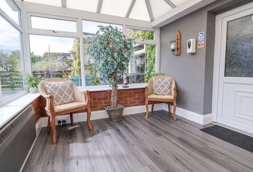 Beach Cottage
