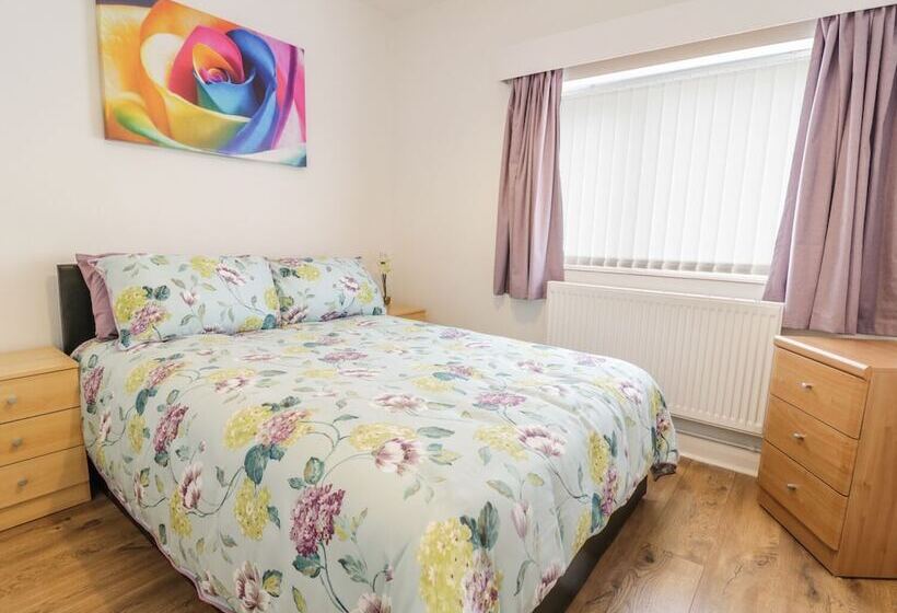 Beside The Sea   Ar Lan Y Mor