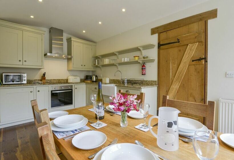 Butterbrook Coach House