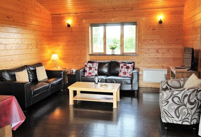 Cherry Lodge