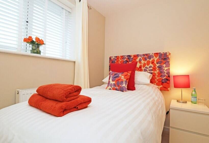 Chy Kerris, Carbis Bay