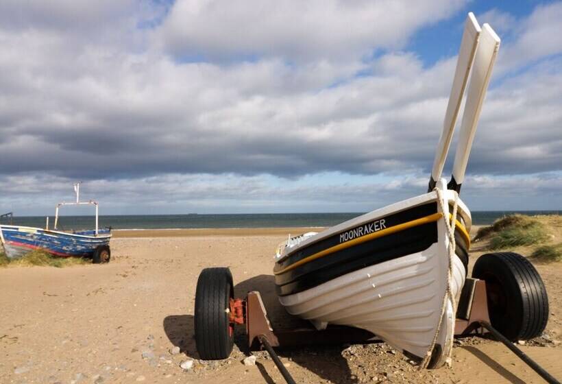 Glebe Hall Apartment