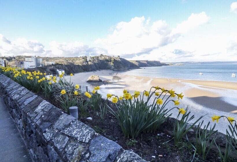 Harbour Beach At The Hideaway