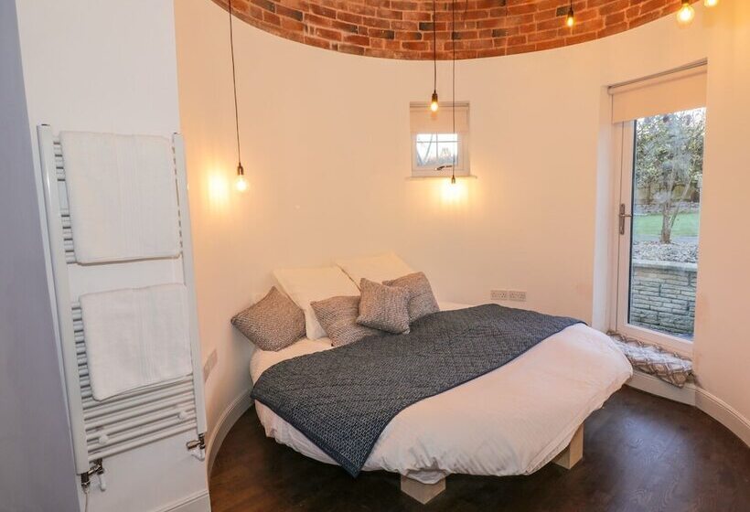 Lower Tundridge Cottage