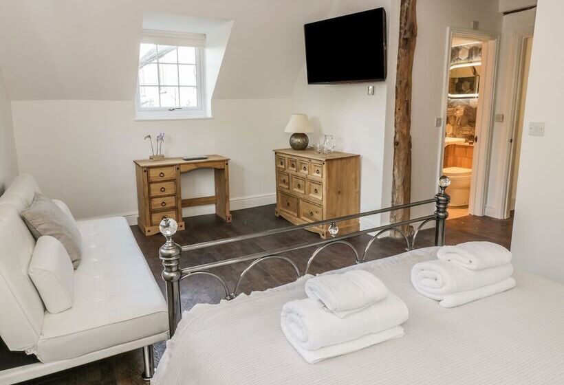 Lower Tundridge Cottage