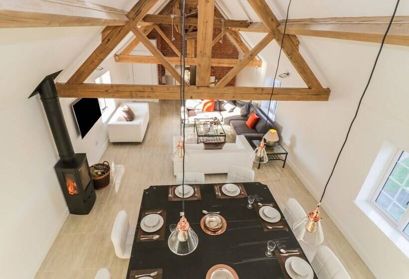 Lower Tundridge Cottage