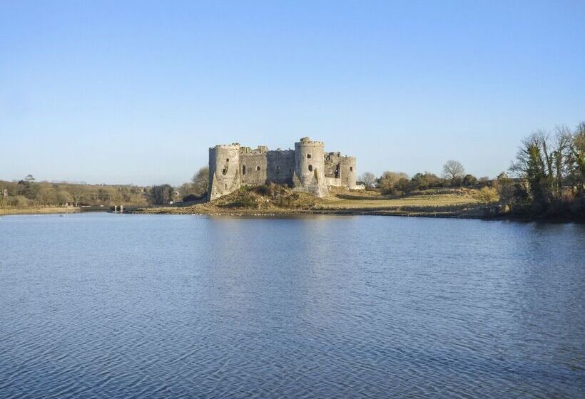 North Beach At The Hideaway