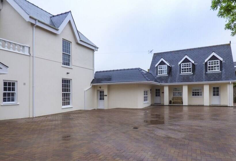 North Beach At The Hideaway