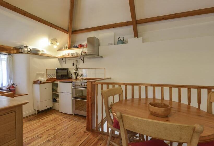 Parsonage Farm Cottage