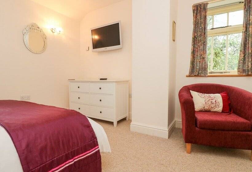 Plum Cottage