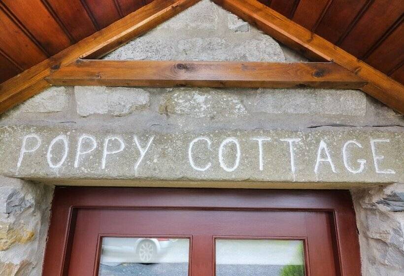 Poppy Cottage
