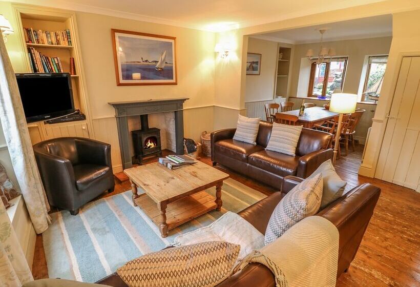 Puddle Duck Cottage