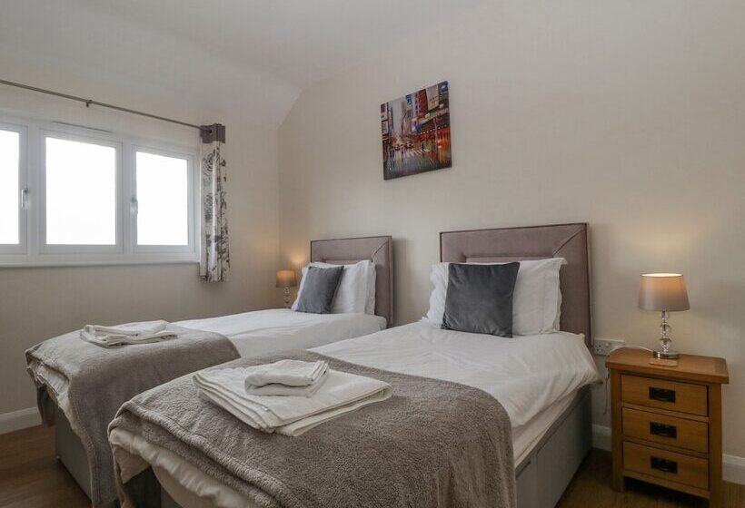 Rectory Farm Lodge