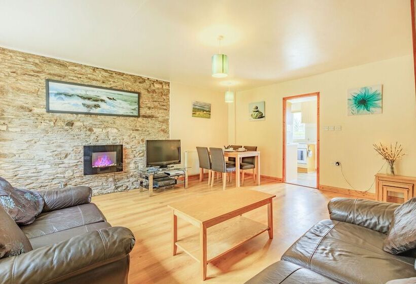 Stable Cottage