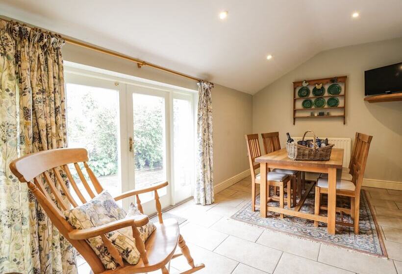 Stockwell Hall Cottage