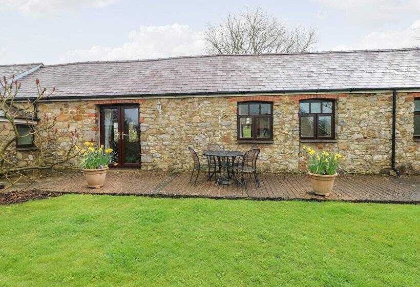 The Barn At Harrolds Farm