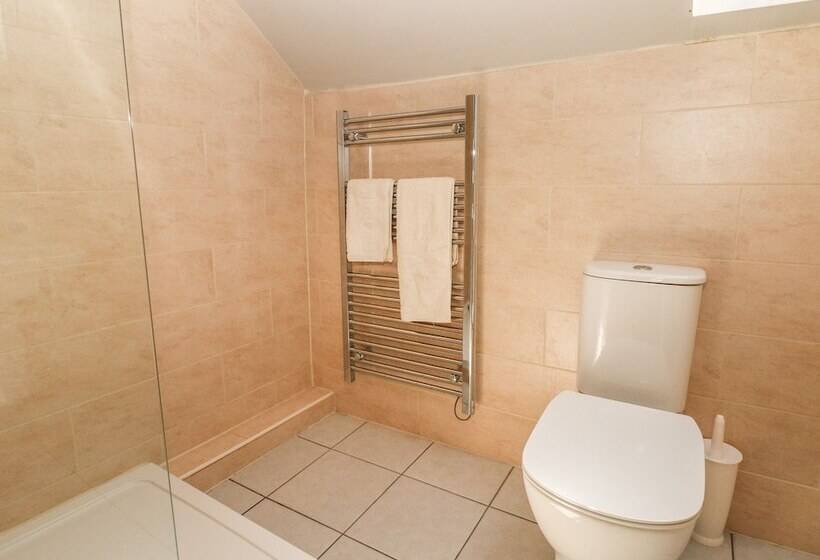 The Barn At Smalldale Hall