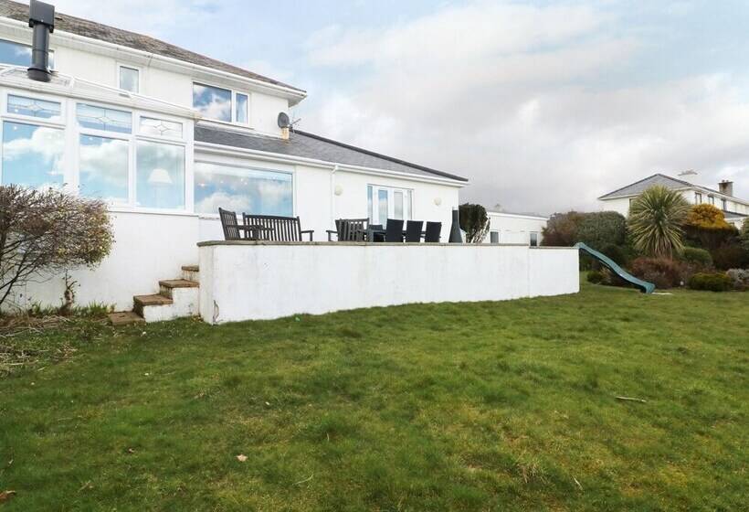 The Beach House Criccieth