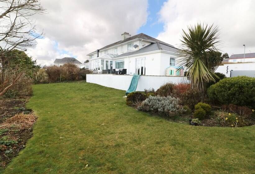 The Beach House Criccieth