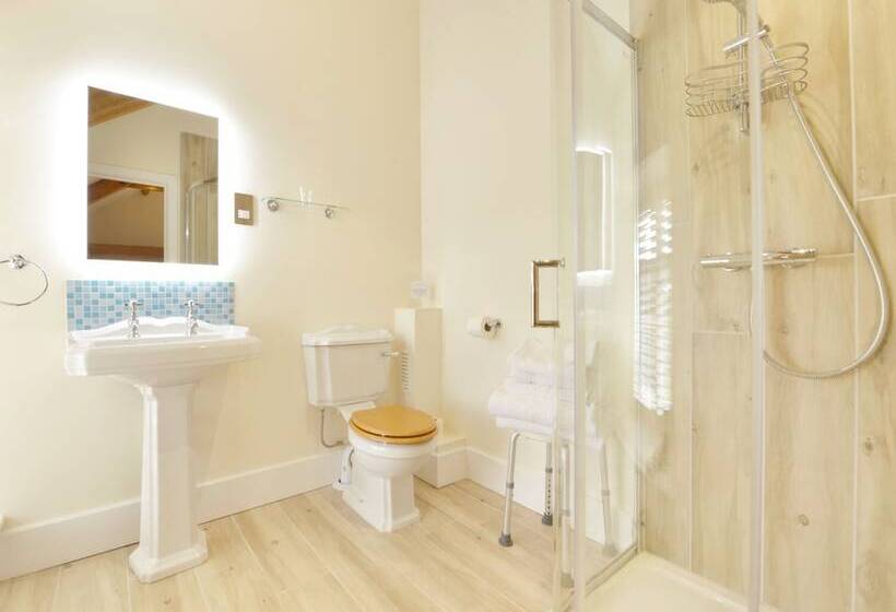 The Cider Barn At Home Farm