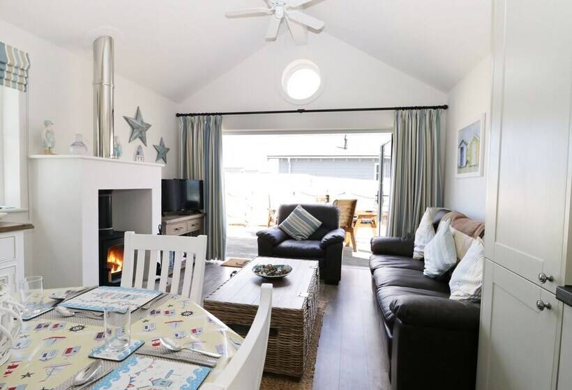 The Lobster Pot Beach House