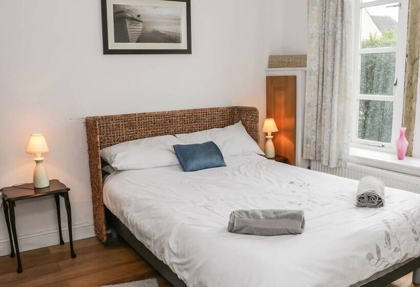 The Old Temperance Hall