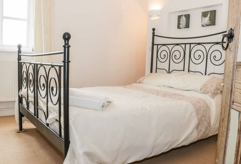 The Old Temperance Hall