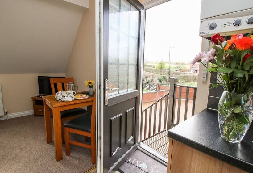 The Wynnstead Annexe