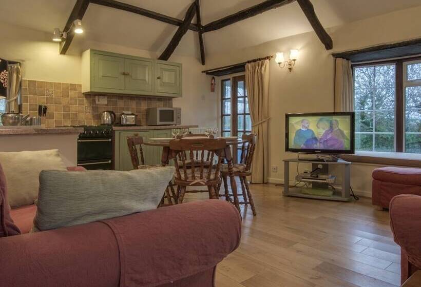 Tumrose Cottage