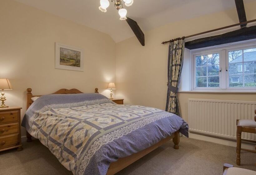 Tumrose Cottage