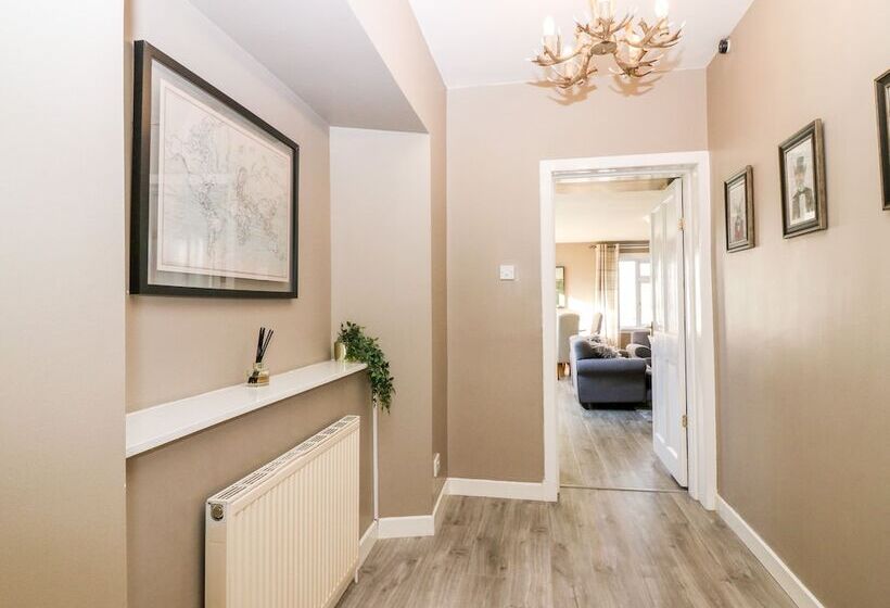 White Hillocks Cottage