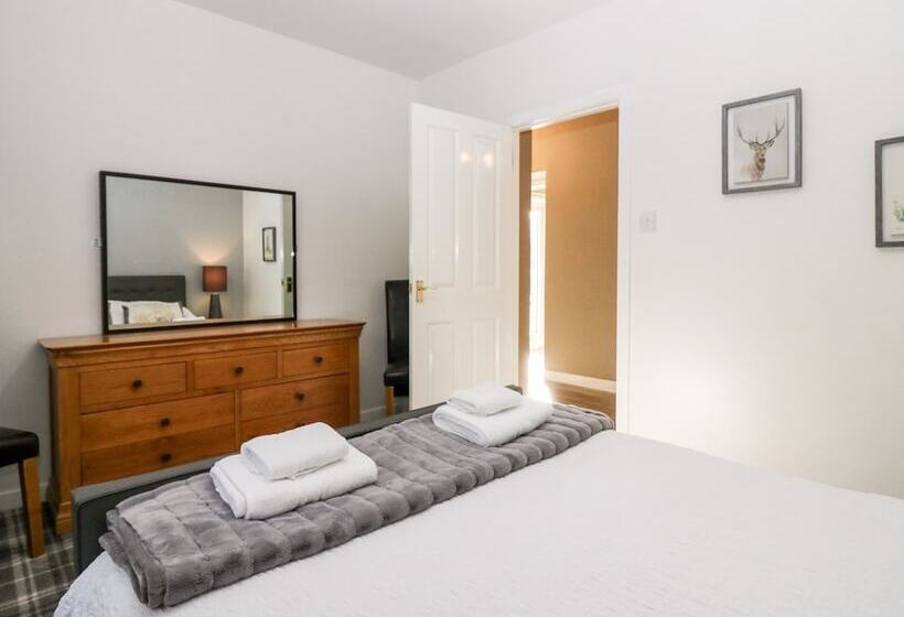 White Hillocks Cottage