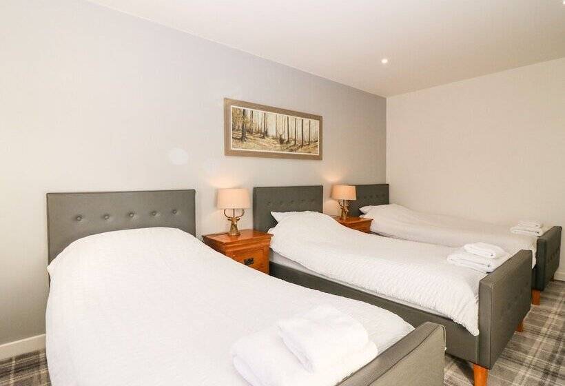 White Hillocks Cottage