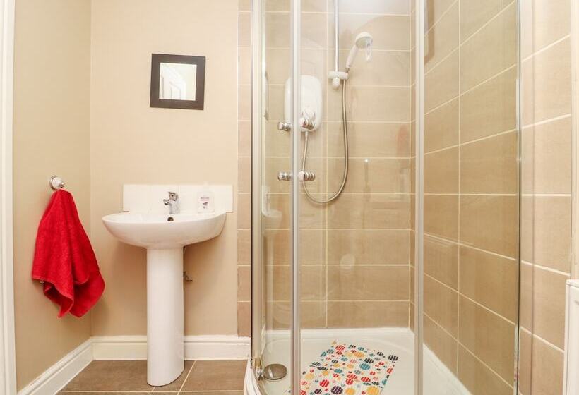 2 Pines Farm Cottages