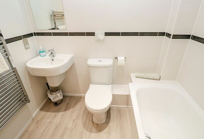 20 Bay Retreat Villas