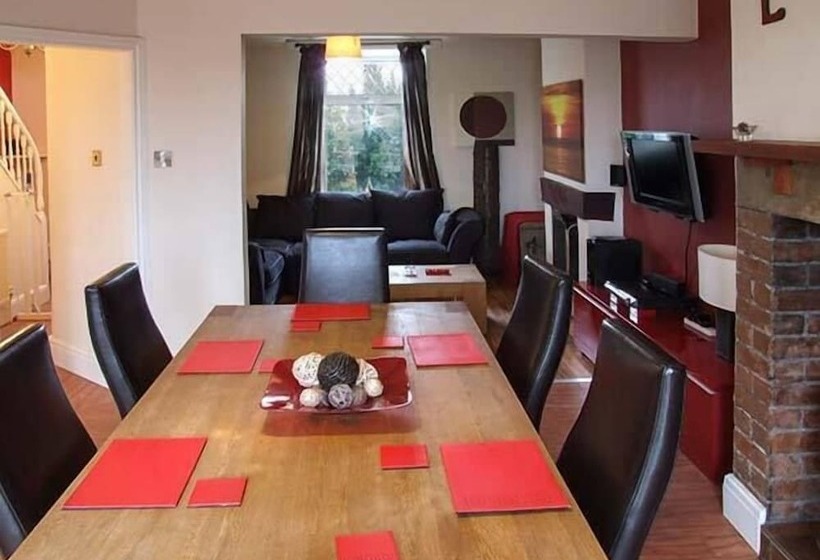 302 Over Lane Cottage