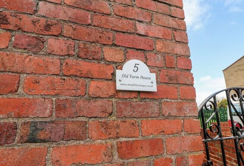 Airy Hill Old Farmhouse