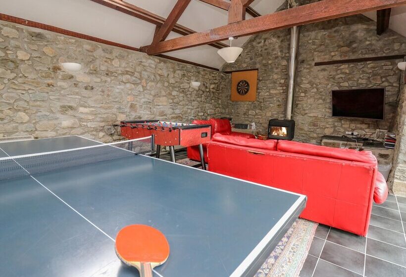 Byrdir Cottage
