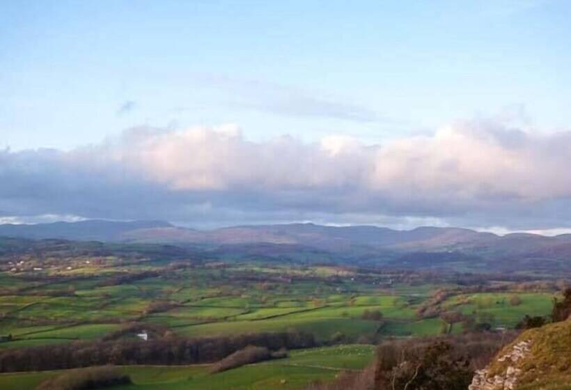 Cinderbarrow Cottage