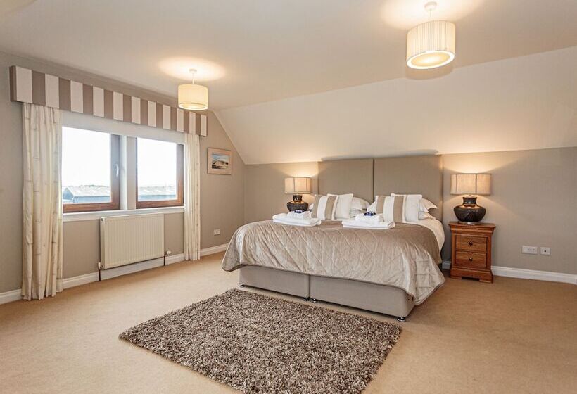 Corsewall Castle Farm Lodges