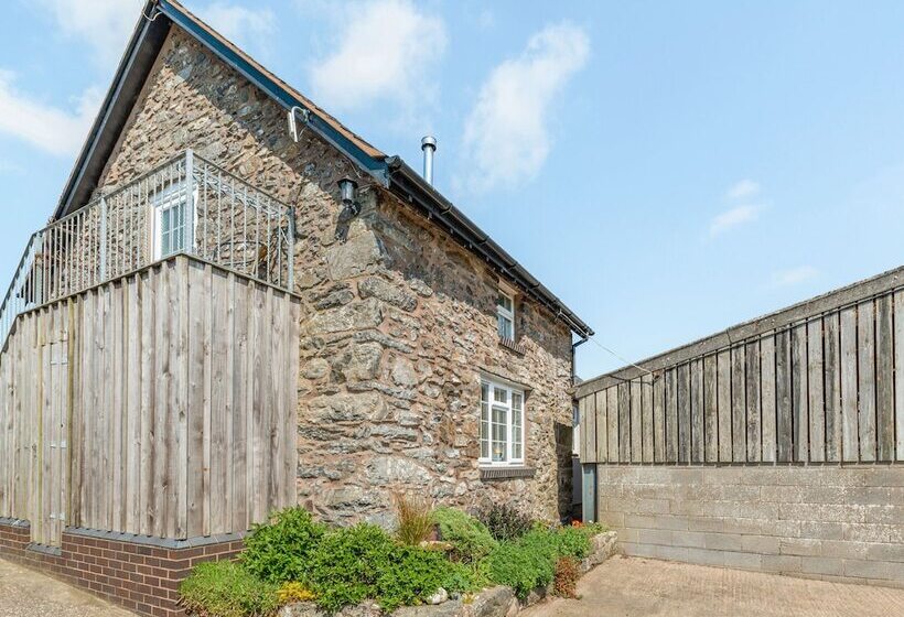Halfen Granary