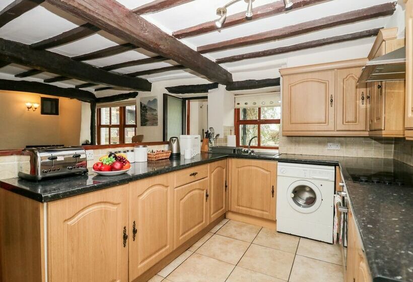 Hall Dunnerdale Cottage