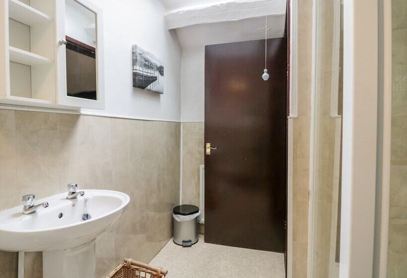 Hall Dunnerdale Cottage