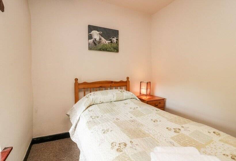 Hall Dunnerdale Cottage