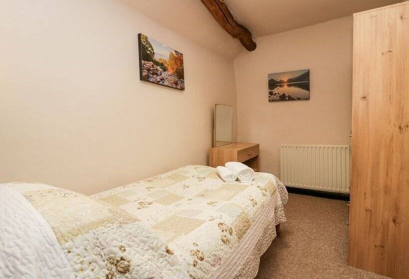 Hall Dunnerdale Cottage