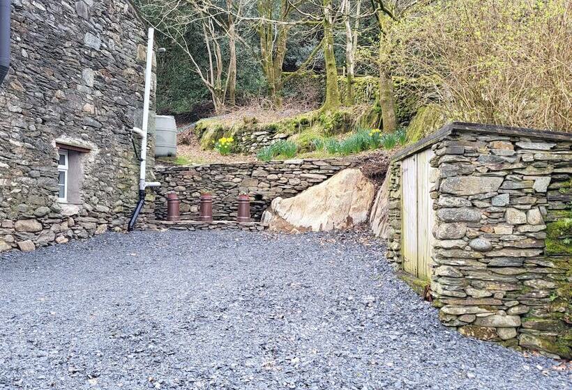High Kiln Bank Cottage