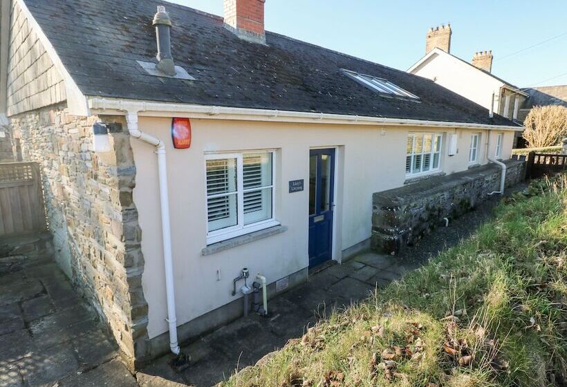 Llety'r Llwynog