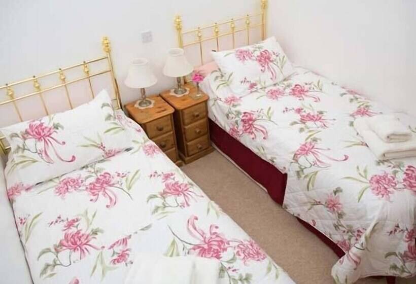 Midfeather Cottage